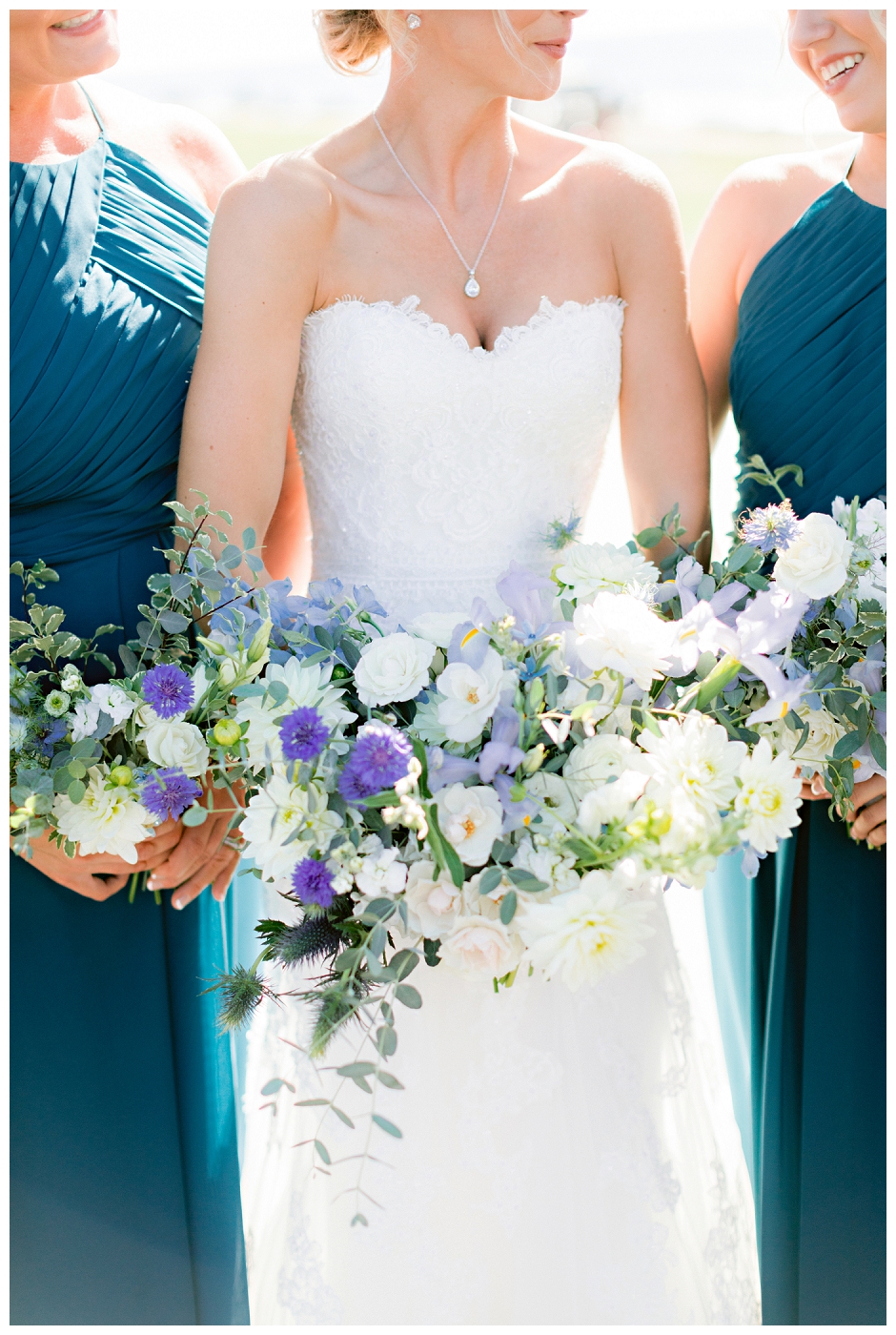 blue and white wedding flowers in san diego