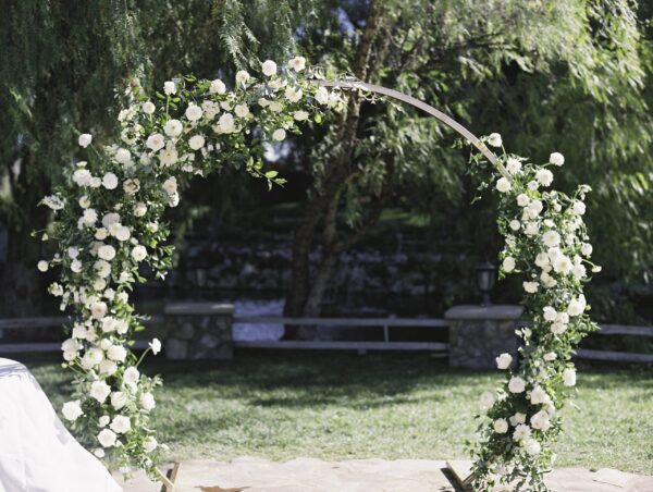 Gold Circle Arch - Image 5